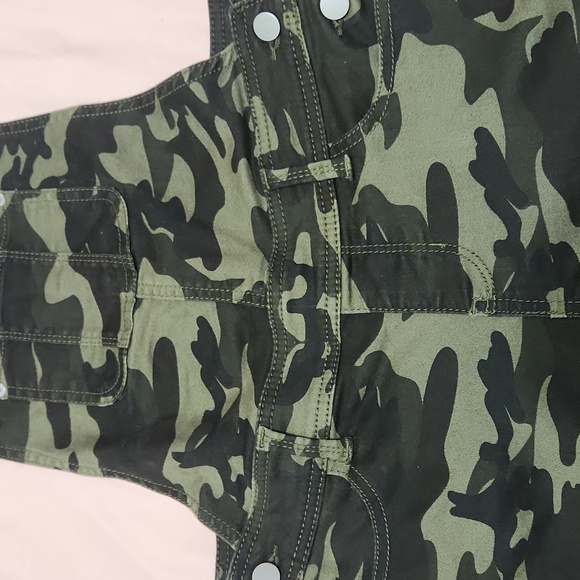 Overalls Shorts Womens Size Small Army Green Camouflage Grunge Hipster Y2K 90s - Picture 15 of 15
